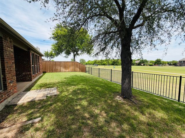 905 Golden Bear Lane, Mckinney, TX 75072