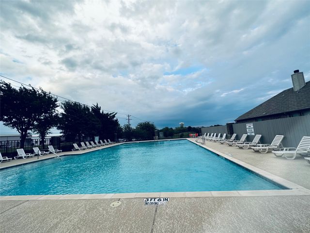 905 Golden Bear Lane, Mckinney, TX 75072