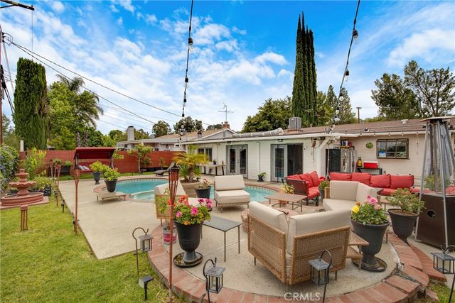 6616 Valley Circle, West Hills, CA 91307