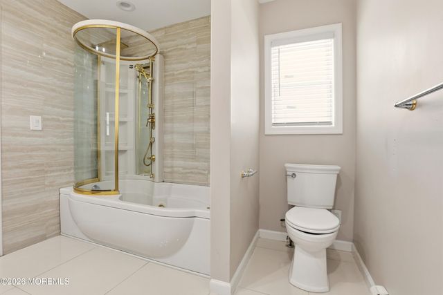 592 Ollie Burke Road, Jackson, NJ 08527