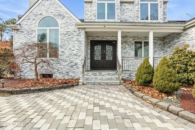 592 Ollie Burke Road, Jackson, NJ 08527