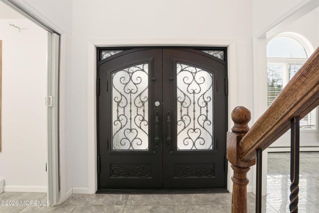 592 Ollie Burke Road, Jackson, NJ 08527