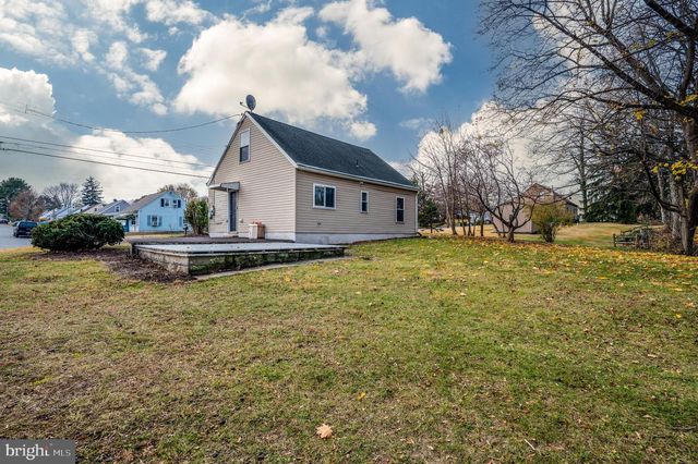 2109 CULLUM DR, Reading, PA 19601