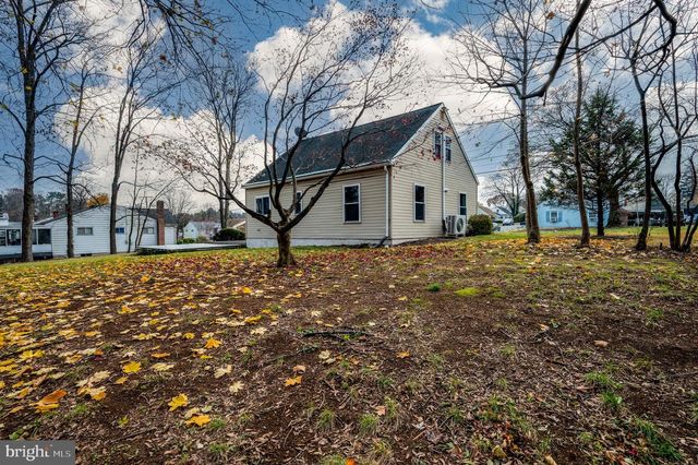 2109 CULLUM DR, Reading, PA 19601