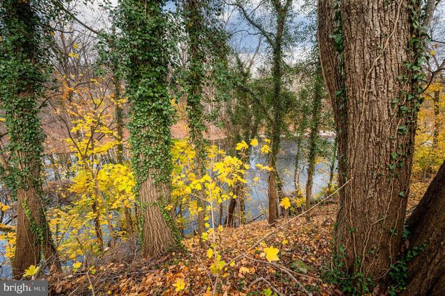 2109 CULLUM DR, Reading, PA 19601