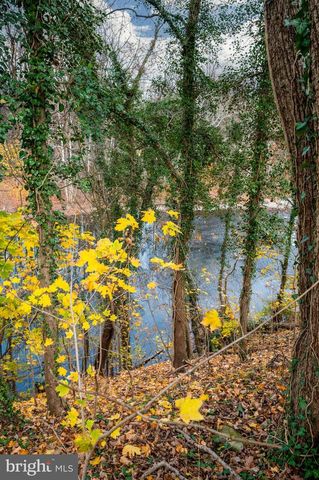 2109 CULLUM DR, Reading, PA 19601