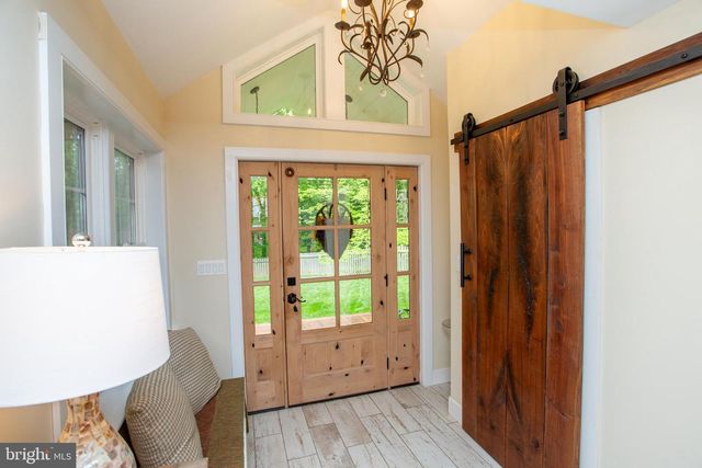 15 DOGWOOD LN, Doylestown, PA 18901