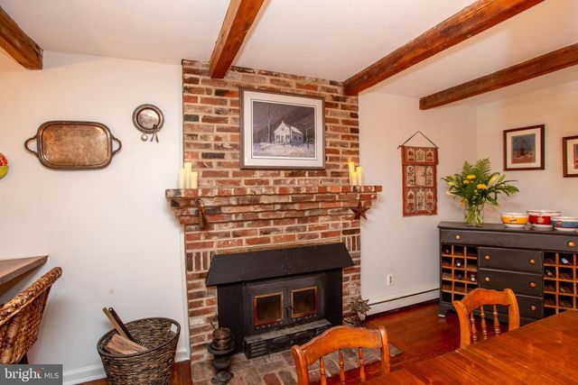 15 DOGWOOD LN, Doylestown, PA 18901