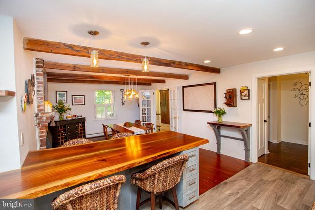 15 DOGWOOD LN, Doylestown, PA 18901