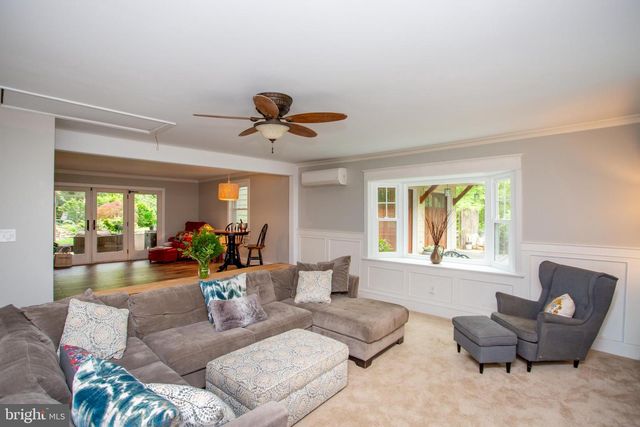 15 DOGWOOD LN, Doylestown, PA 18901