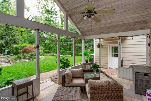 15 DOGWOOD LN, Doylestown, PA 18901