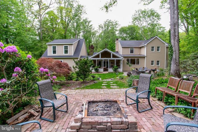 15 DOGWOOD LN, Doylestown, PA 18901