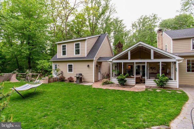 15 DOGWOOD LN, Doylestown, PA 18901