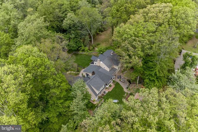 15 DOGWOOD LN, Doylestown, PA 18901