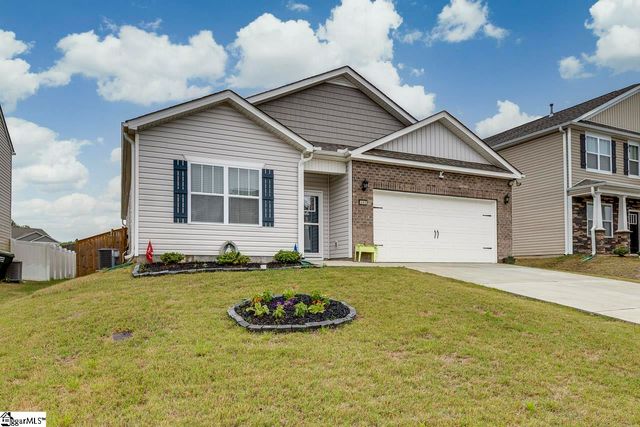 305 Bonifay Drive, Fountain Inn, SC 29644