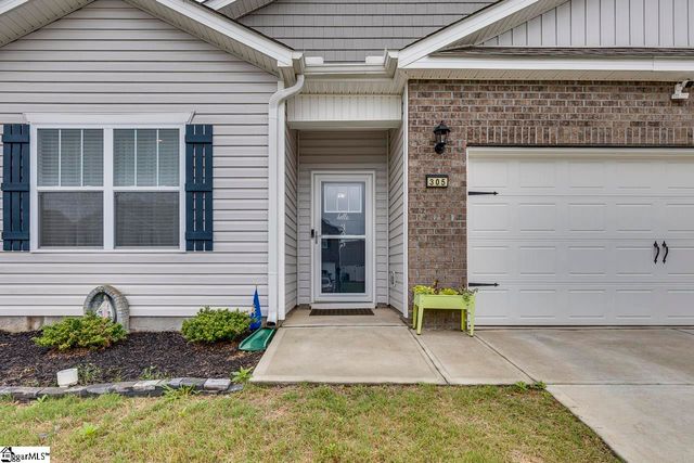 305 Bonifay Drive, Fountain Inn, SC 29644