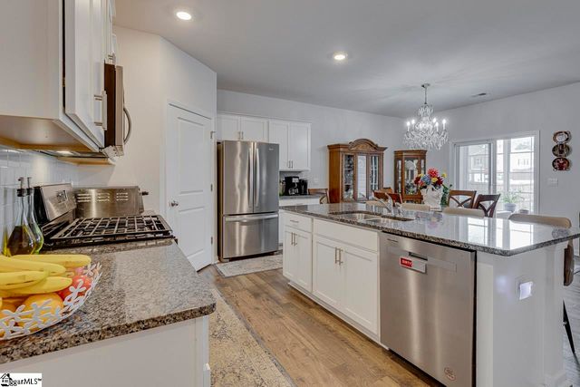 305 Bonifay Drive, Fountain Inn, SC 29644