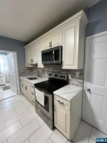 125-127 Paterson Avenue 1, Paterson, NJ 07502