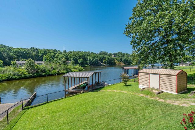 126 Southview Cir Circle, Hot Springs, AR 71913