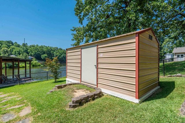 126 Southview Cir Circle, Hot Springs, AR 71913
