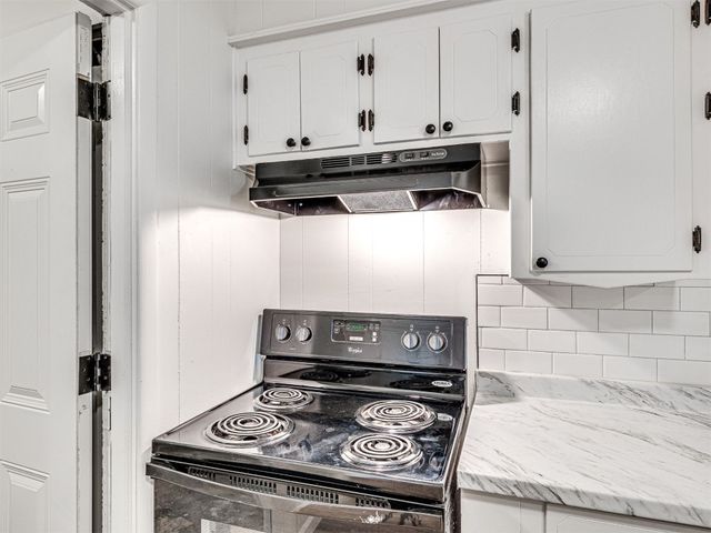 3402 Oakhurst Drive, Oklahoma City, OK 73110