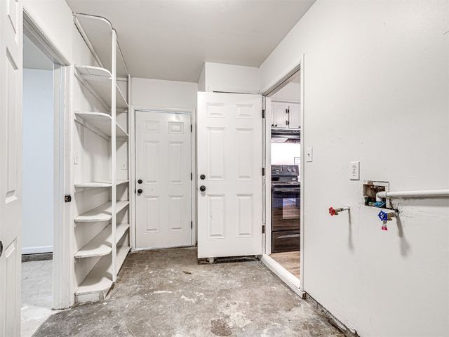 3402 Oakhurst Drive, Oklahoma City, OK 73110