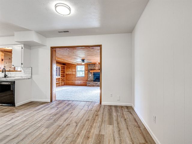 3402 Oakhurst Drive, Oklahoma City, OK 73110