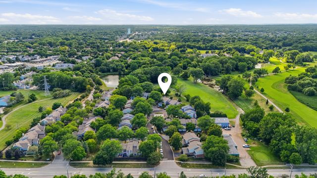 252 W Golfview Terrace, Palatine, IL 60067