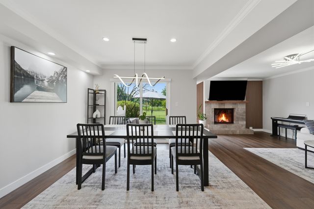 252 W Golfview Terrace, Palatine, IL 60067