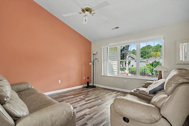 1465 Berkshire Ct., Surfside Beach, SC 29575