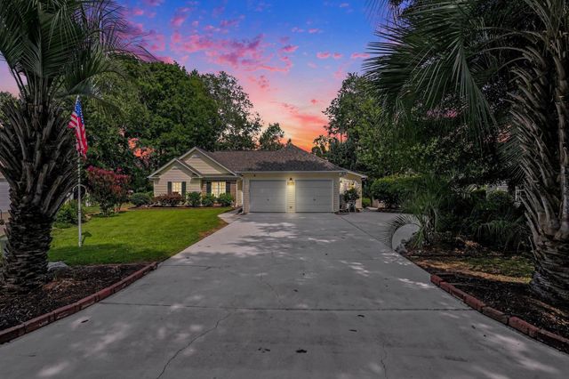 1465 Berkshire Ct., Surfside Beach, SC 29575