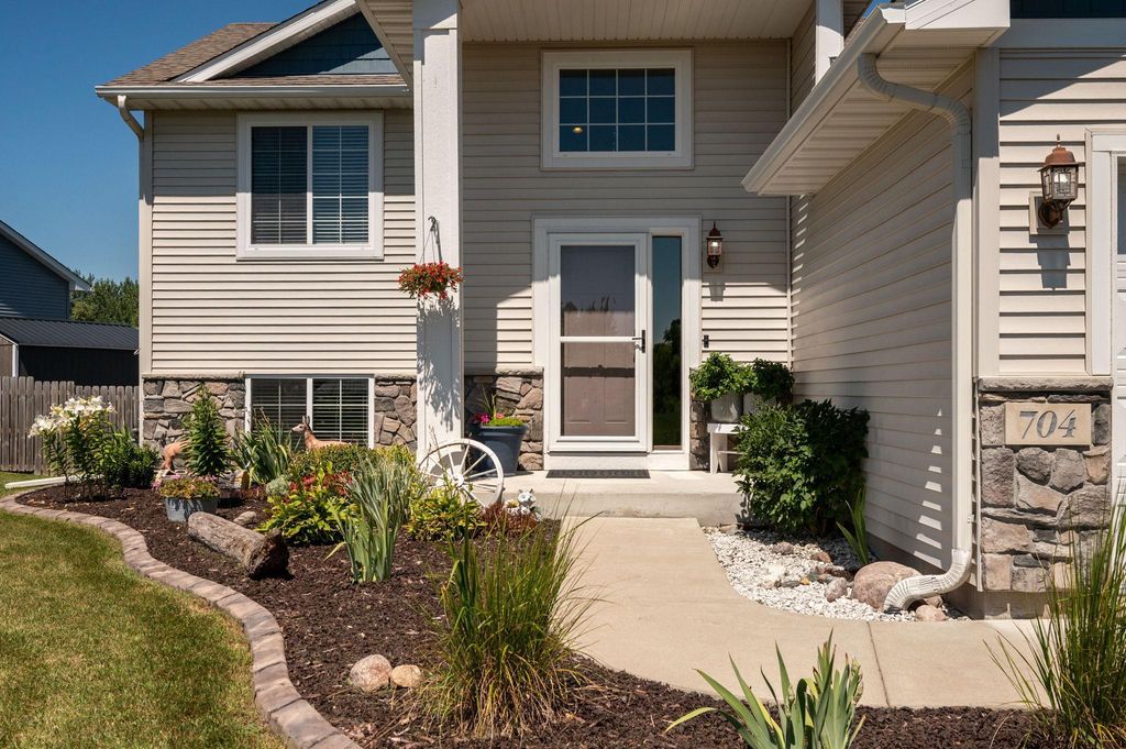 704 Bremen Circle, Waverly, MN 55390 — photo 3