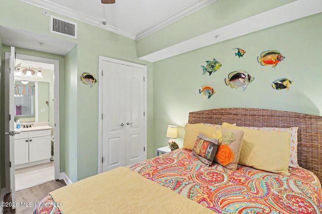 1200 Beach Drive, 301, Gulfport, MS 39507