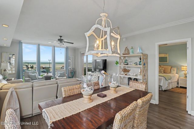 1200 Beach Drive, 301, Gulfport, MS 39507