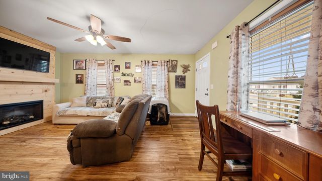 618 S LEE AVE, Ellendale, DE 19941