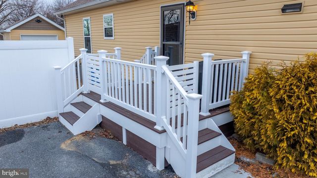 618 S LEE AVE, Ellendale, DE 19941