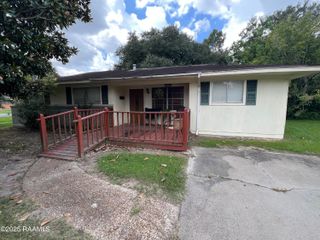 1203 Lurose Drive, Crowley, LA 70526