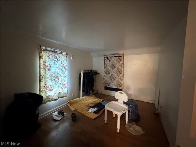 20029 Sussex Road, Shaker Heights, OH 44122