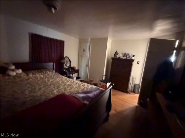 20029 Sussex Road, Shaker Heights, OH 44122