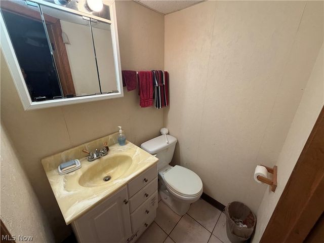 20029 Sussex Road, Shaker Heights, OH 44122