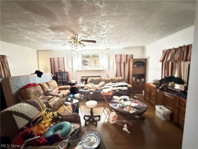 20029 Sussex Road, Shaker Heights, OH 44122