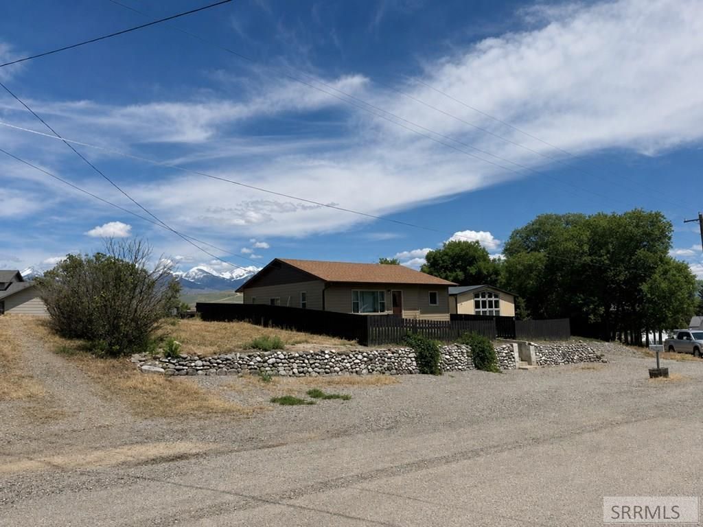 Image 26 of property listing at 211 Fairmont Street, Salmon, ID 83467