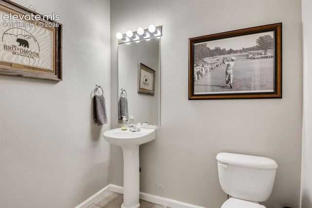 846 Victoria Ridge Point, Colorado Springs, CO 80903