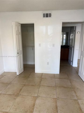 15680 SW 106th Lane 803, Miami, FL 33196