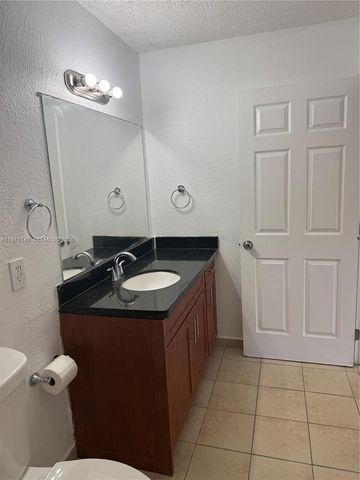 15680 SW 106th Lane 803, Miami, FL 33196