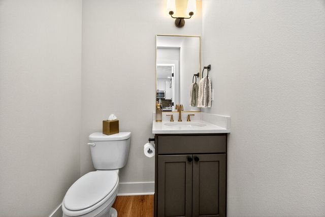 2829 SW Prairie Trail Parkway, Ankeny, IA 50023