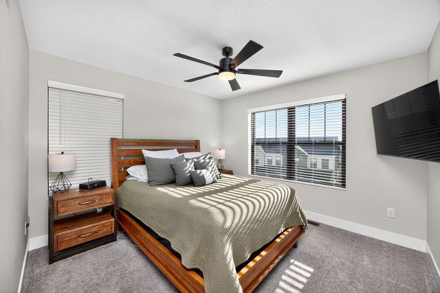 2829 SW Prairie Trail Parkway, Ankeny, IA 50023