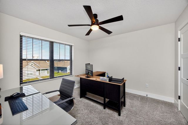 2829 SW Prairie Trail Parkway, Ankeny, IA 50023