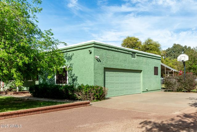 7117 N SARIVAL Avenue, Litchfield Park, AZ 85340