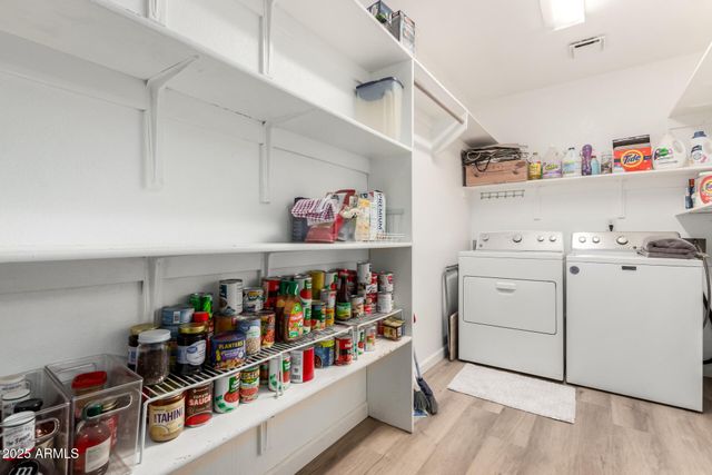 7117 N SARIVAL Avenue, Litchfield Park, AZ 85340